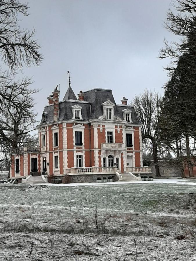 Luxe gîte met authentieke kamers in de Creuse, France Valliere Buitenkant foto